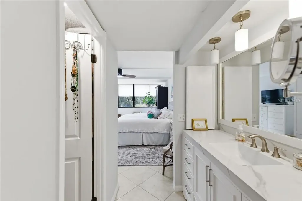 2621 Cove Cay Drive Clearwater FL 33760