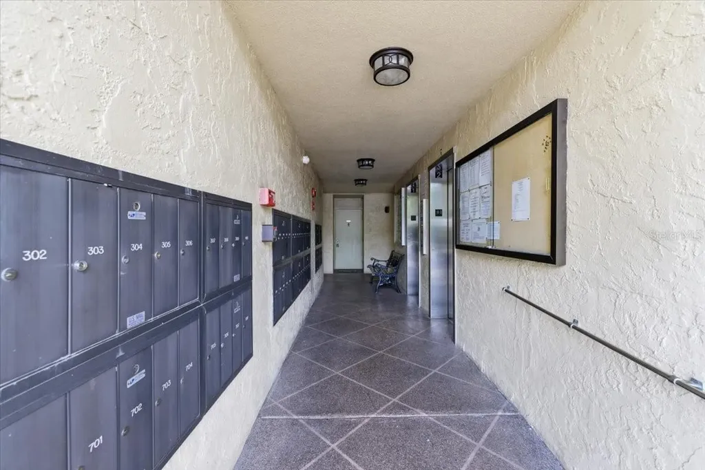 2621 Cove Cay Drive Clearwater FL 33760