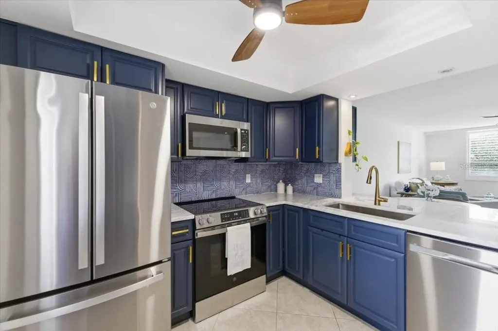 2621 Cove Cay Drive Clearwater FL 33760