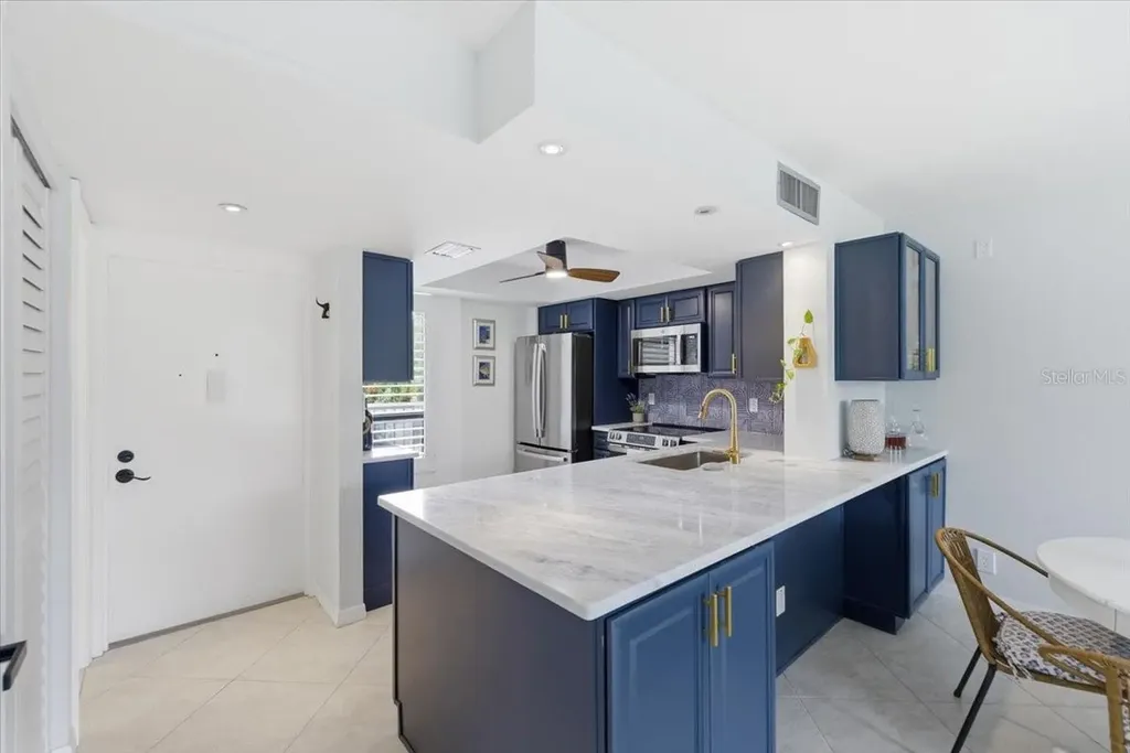 2621 Cove Cay Drive Clearwater FL 33760