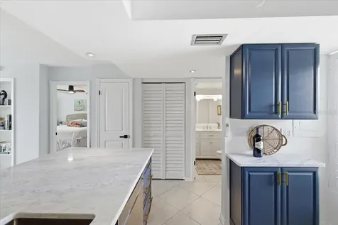 2621 Cove Cay Drive Clearwater FL 33760