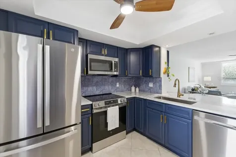 2621 Cove Cay Drive Clearwater FL 33760