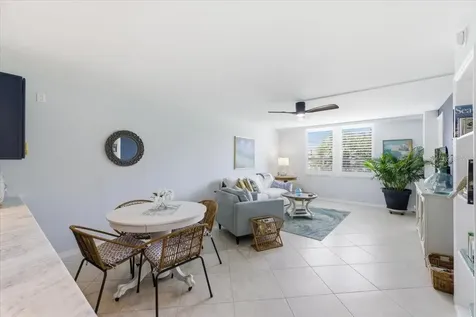 2621 Cove Cay Drive Clearwater FL 33760