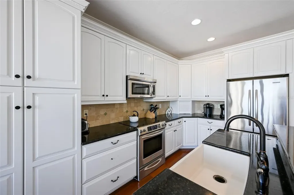 109 6th Street N Bradenton Beach FL 34217