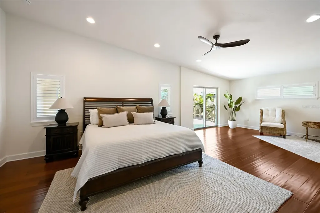 109 6th Street N Bradenton Beach FL 34217
