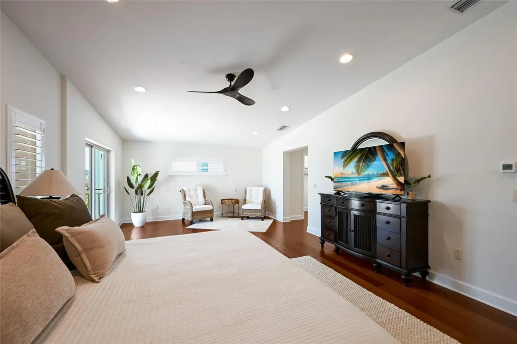 109 6th Street N Bradenton Beach FL 34217