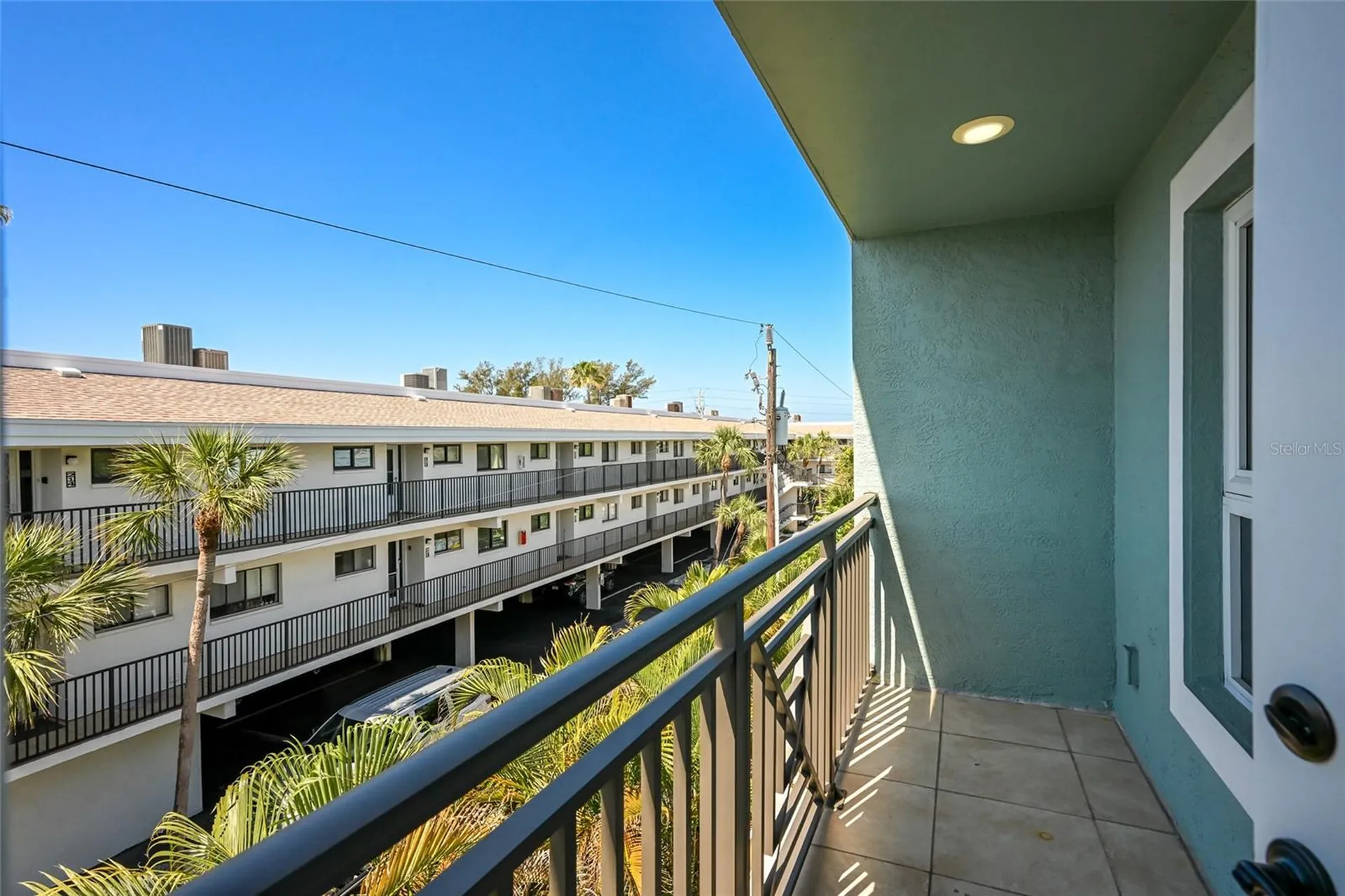 109 6th Street N Bradenton Beach FL 34217