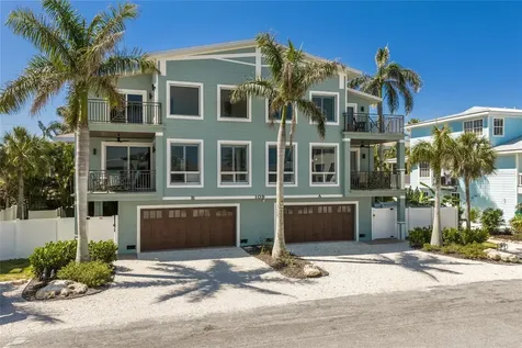 109 6TH Street N Bradenton Beach FL 34217