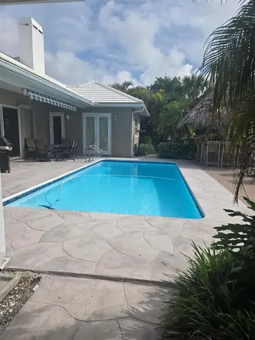 531 Harbor Drive N Indian Rocks Beach FL 33785