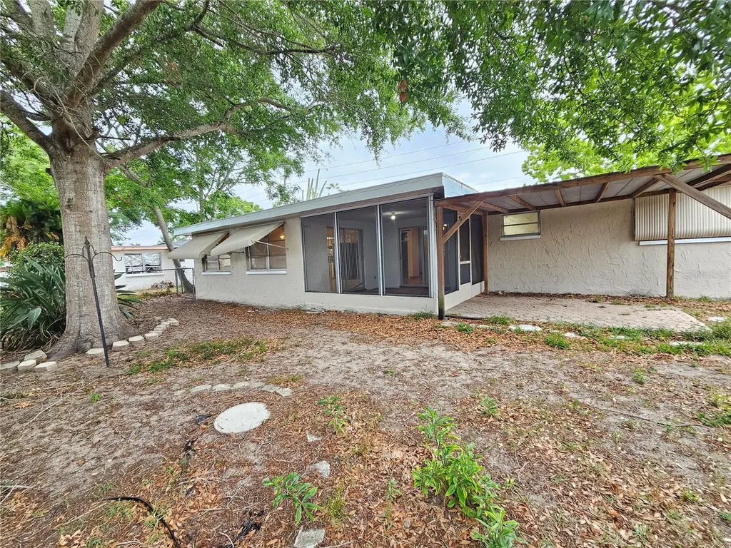4715 Madison Street New Port Richey FL 34652