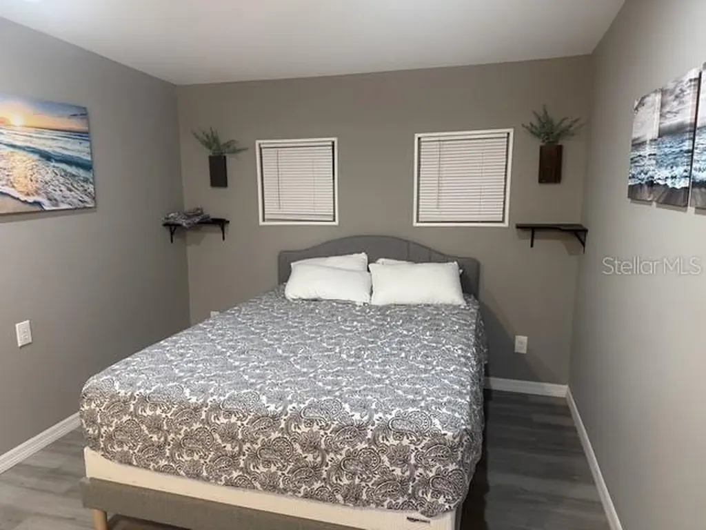8096 Rose Terrace Seminole FL 33777