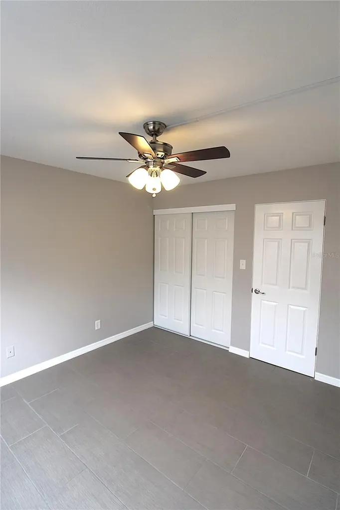 3001 Bee Ridge Road Sarasota FL 34239