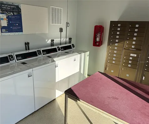3001 Bee Ridge Road Sarasota FL 34239