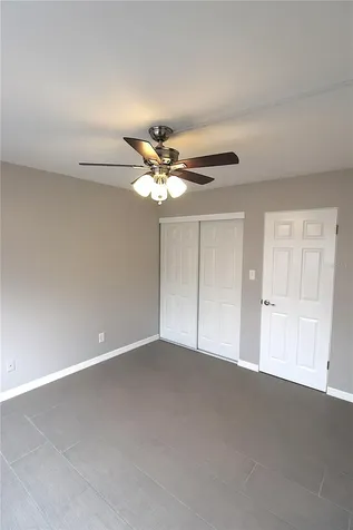 3001 Bee Ridge Road Sarasota FL 34239