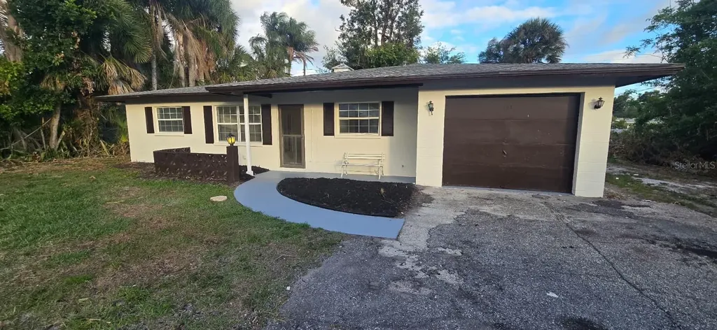 345 S Venice Boulevard Venice FL 34293