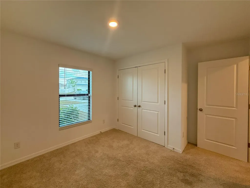 3010 NE 6th Place Cape Coral FL 33909