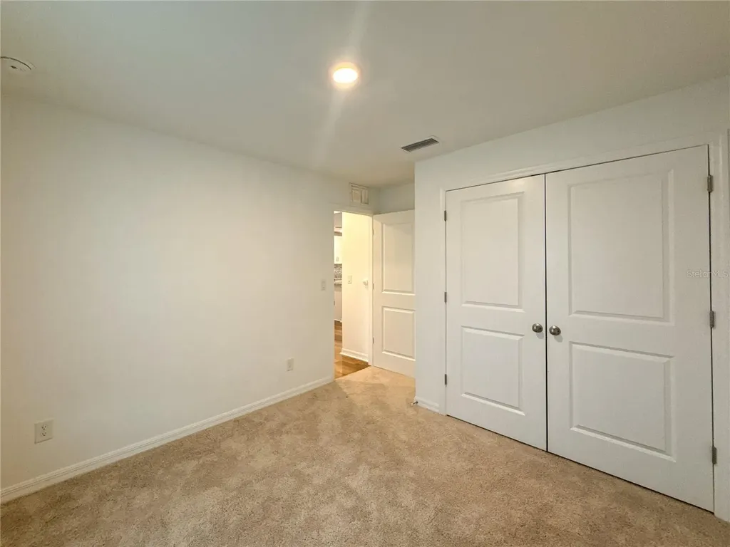 3010 NE 6th Place Cape Coral FL 33909