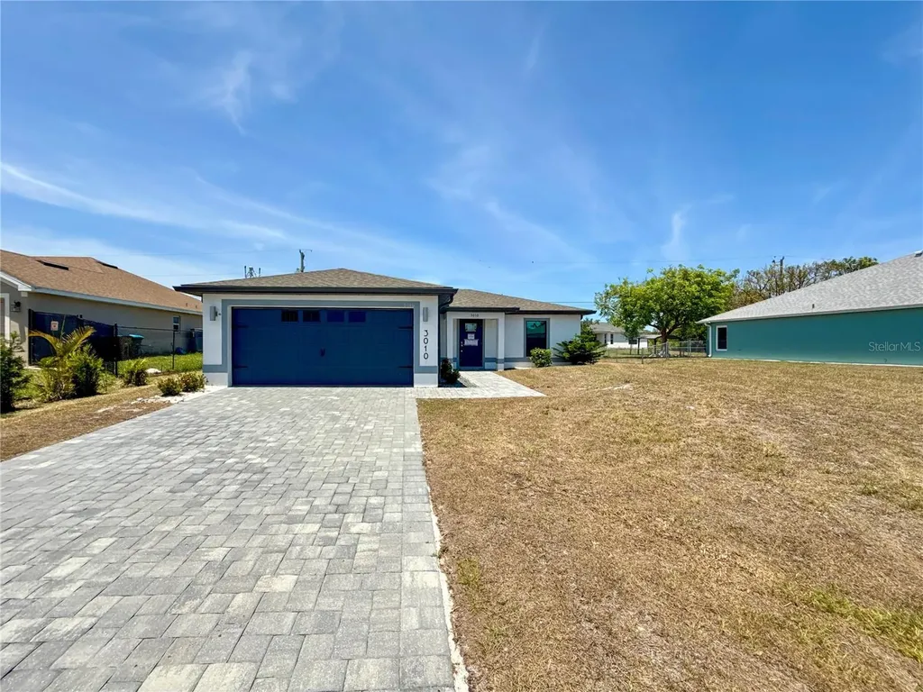 3010 NE 6th Place Cape Coral FL 33909