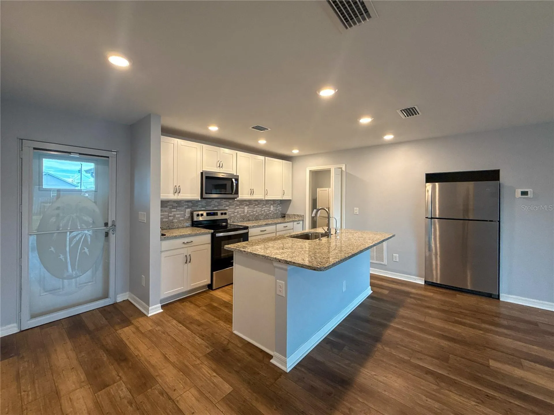 3010 NE 6th Place Cape Coral FL 33909