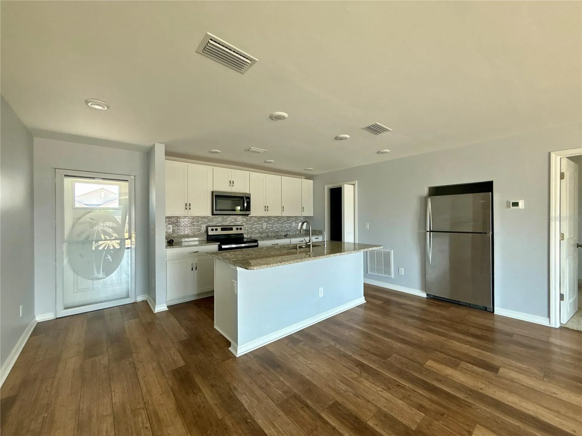 3010 NE 6th Place Cape Coral FL 33909