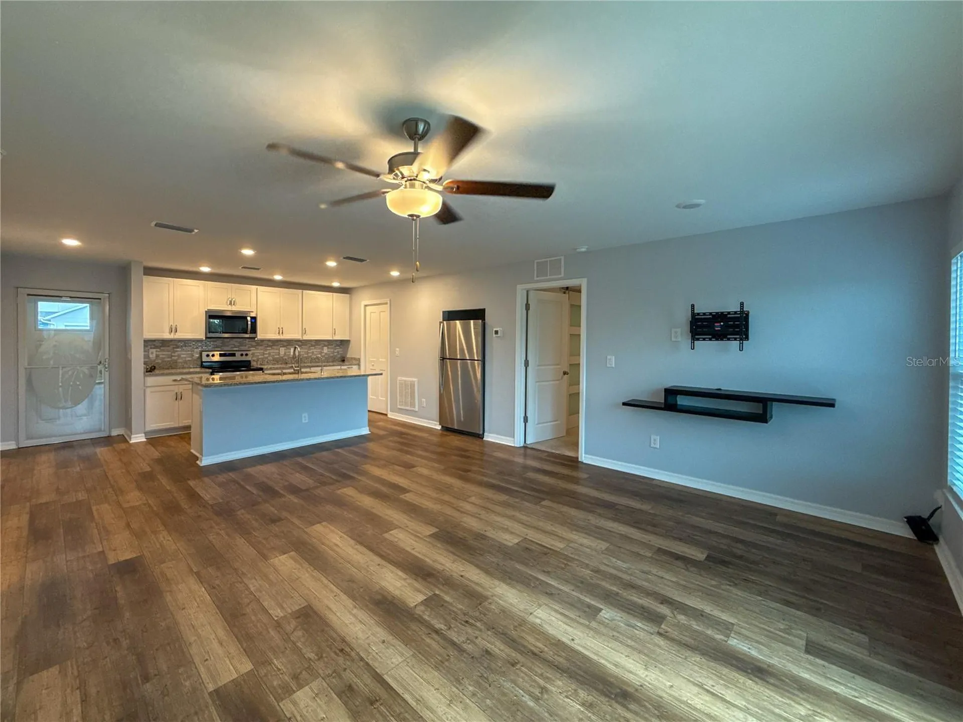 3010 NE 6th Place Cape Coral FL 33909