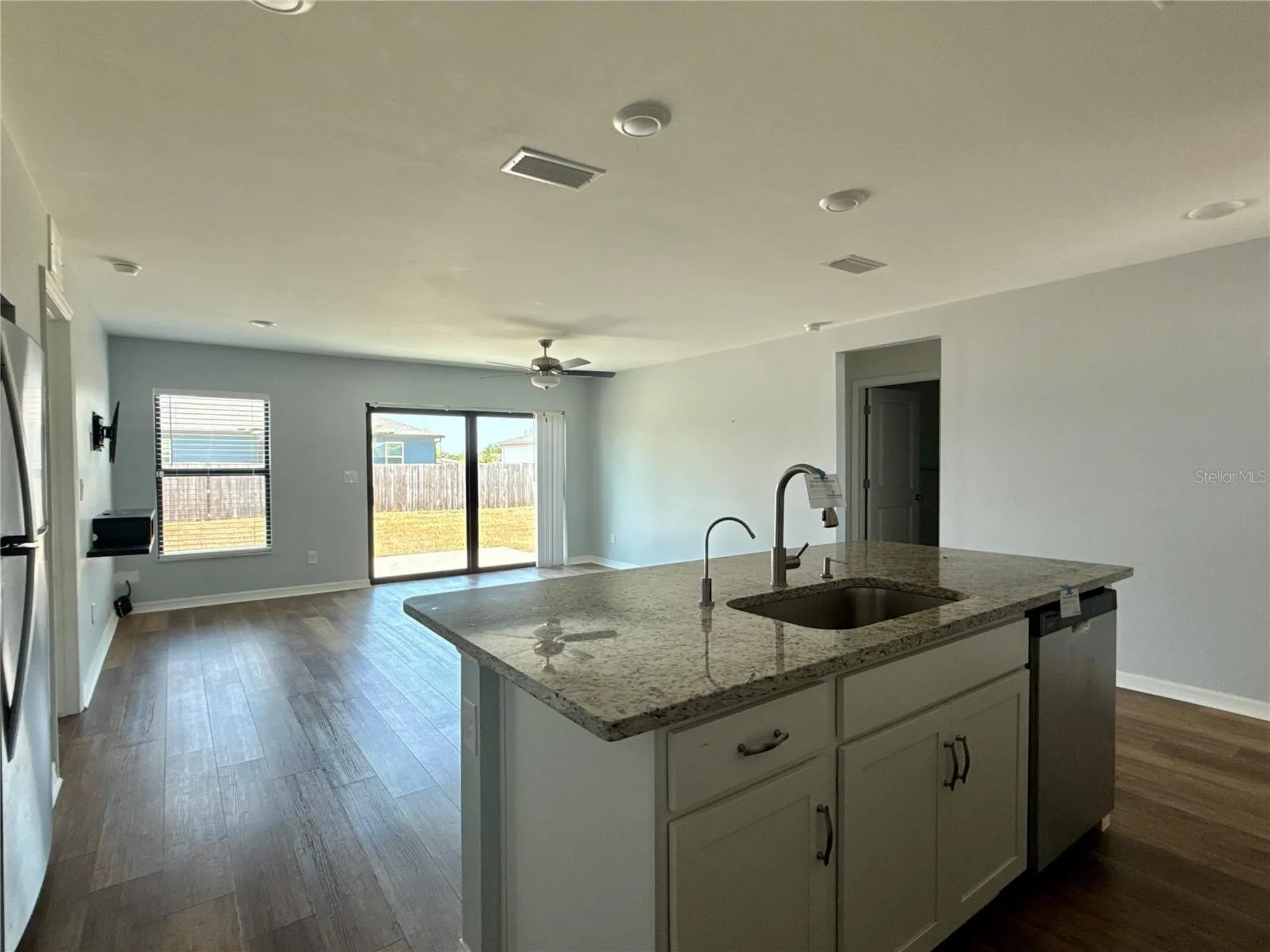 3010 NE 6th Place Cape Coral FL 33909