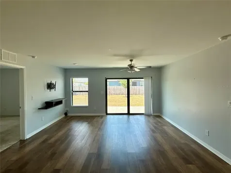 3010 NE 6th Place Cape Coral FL 33909