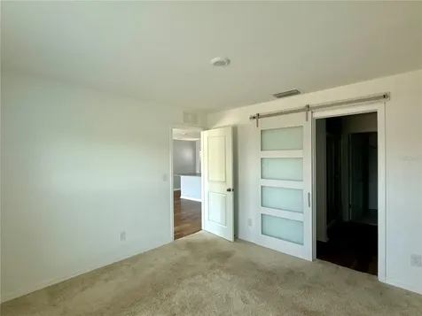 3010 NE 6th Place Cape Coral FL 33909
