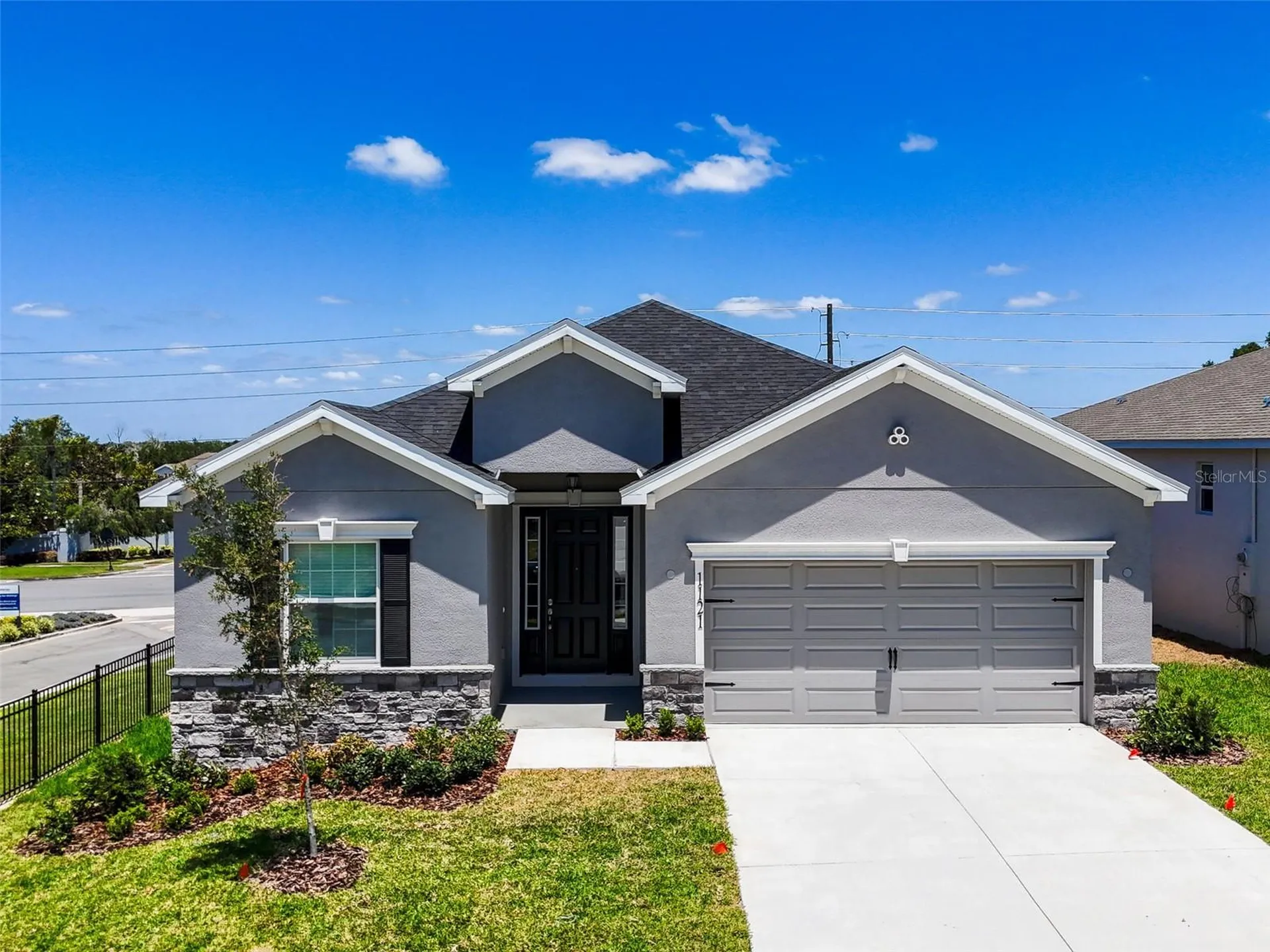 1121 Mountain Flower Lane Davenport FL 33837