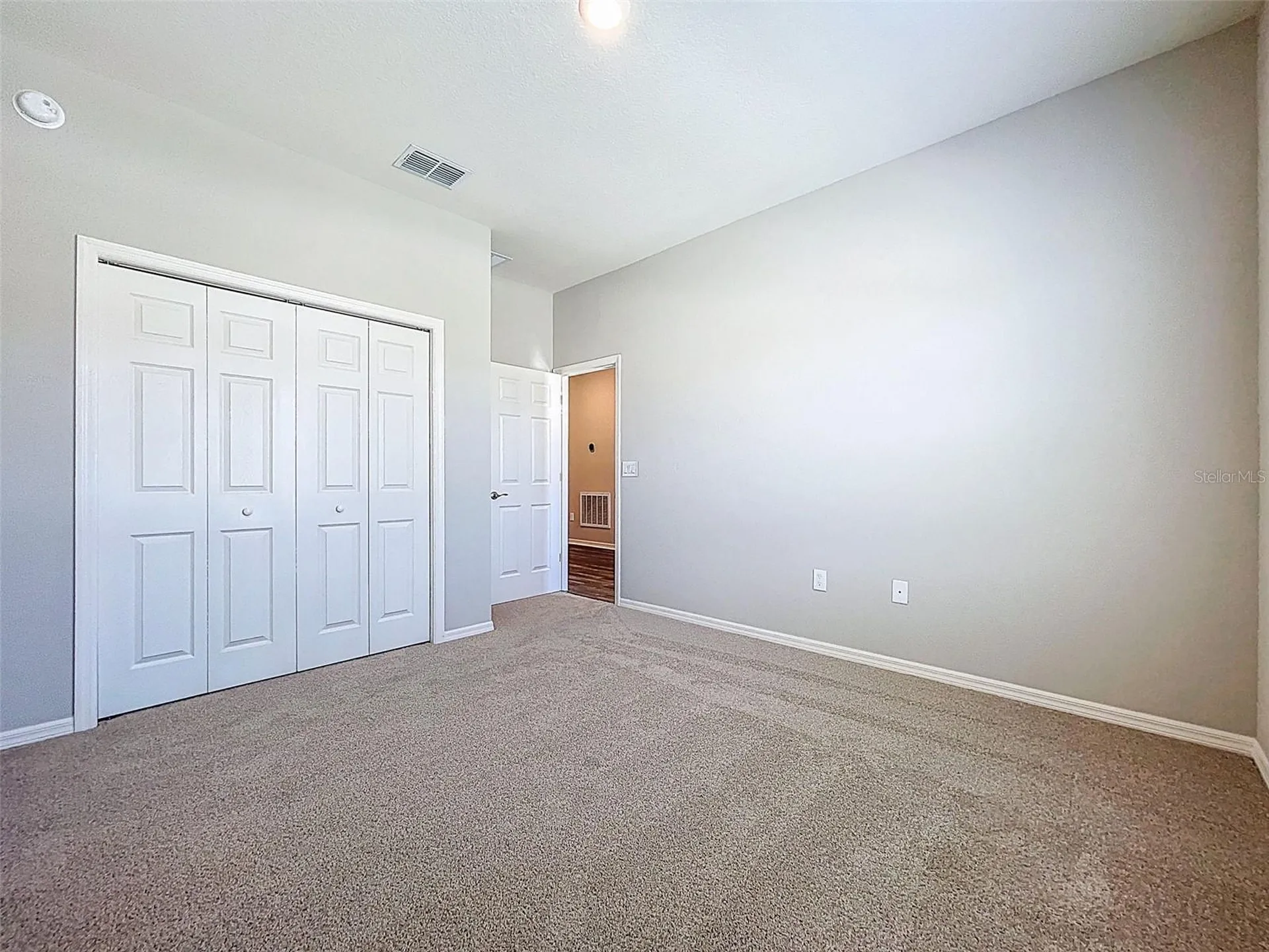 1121 Mountain Flower Lane Davenport FL 33837