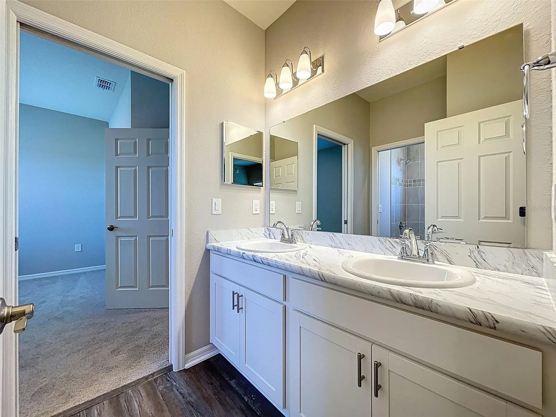 1121 Mountain Flower Lane Davenport FL 33837