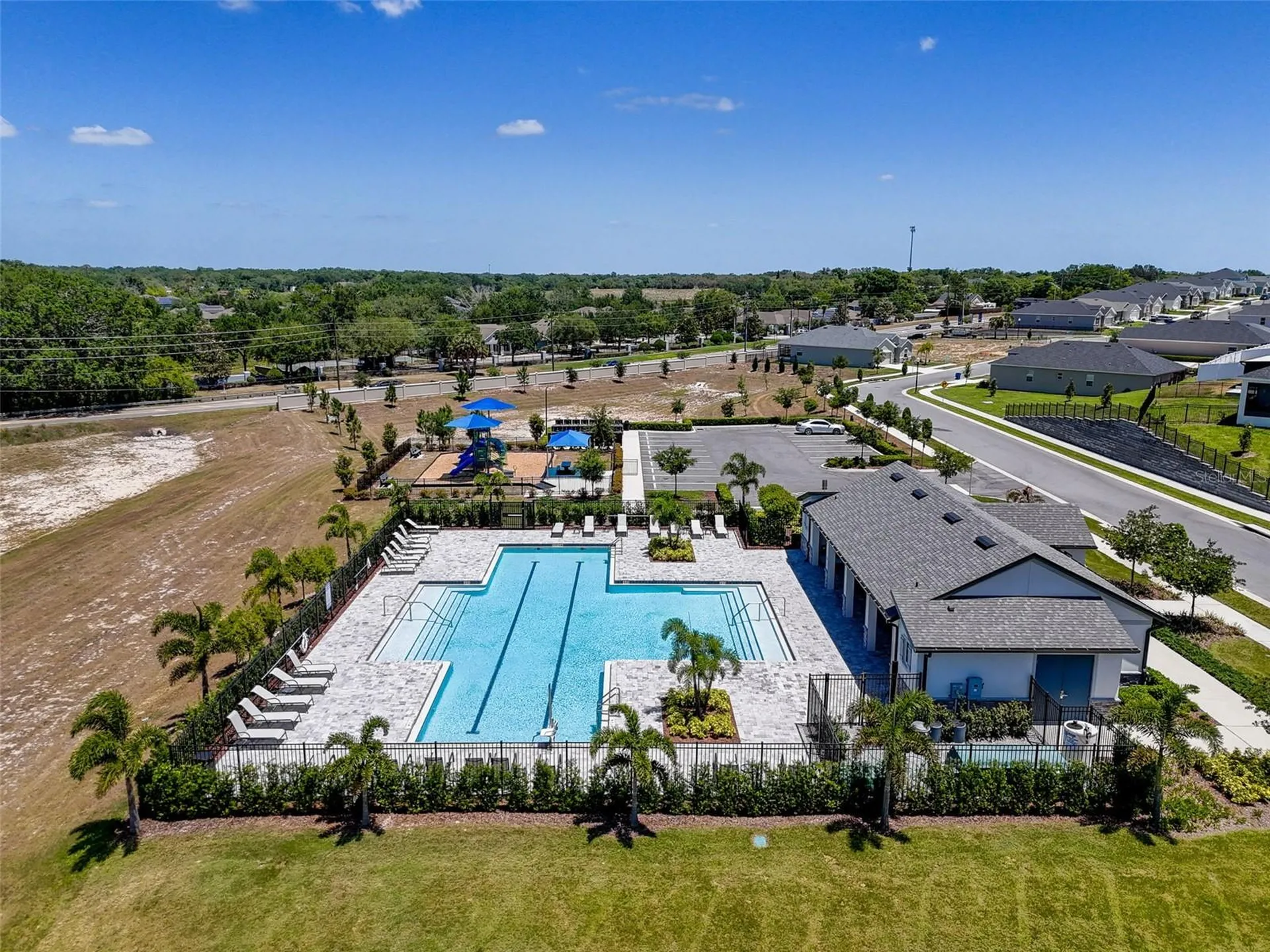 1121 Mountain Flower Lane Davenport FL 33837