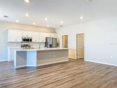 1121 Mountain Flower Lane Davenport FL 33837