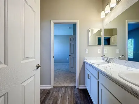 1121 Mountain Flower Lane Davenport FL 33837
