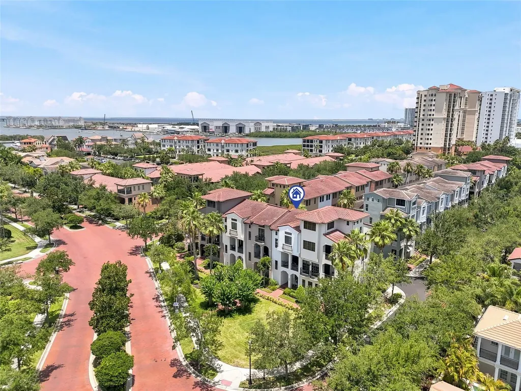 4815 Yacht Club Drive Tampa FL 33616