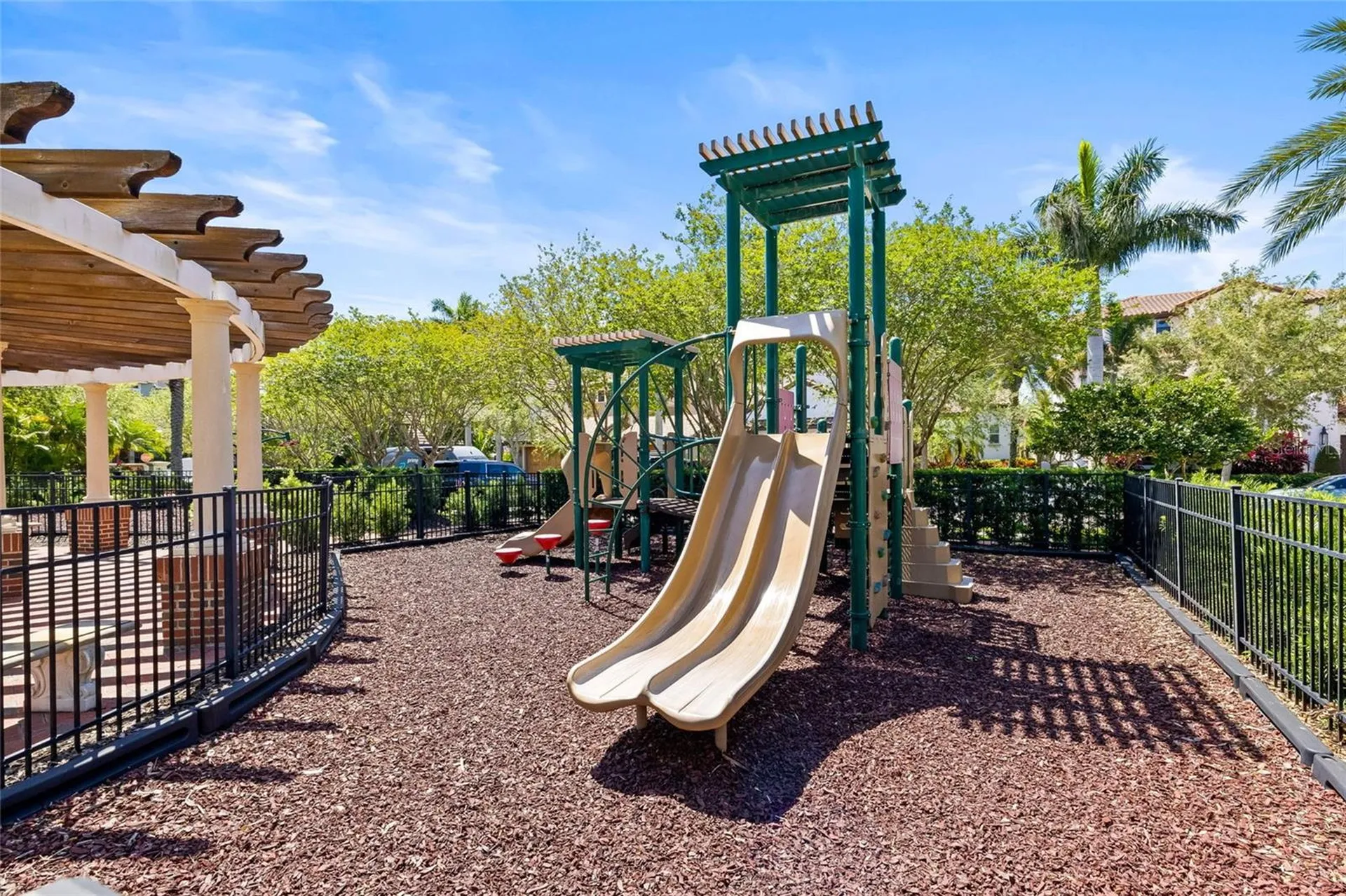 4815 Yacht Club Drive Tampa FL 33616