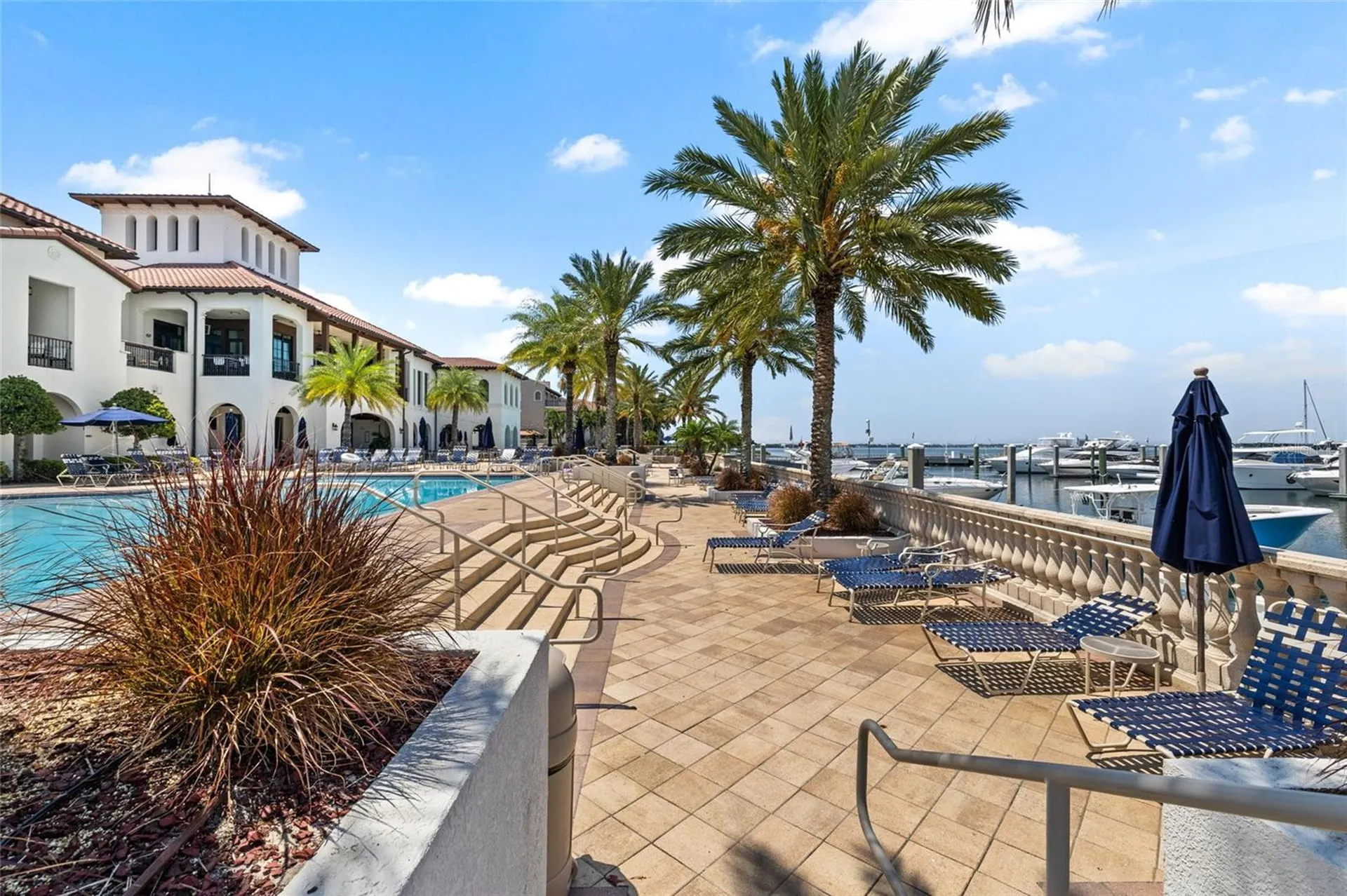 4815 Yacht Club Drive Tampa FL 33616
