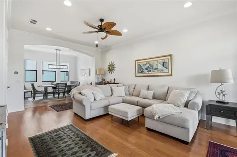 4815 Yacht Club Drive Tampa FL 33616
