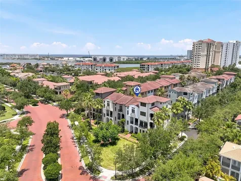 4815 Yacht Club Drive Tampa FL 33616