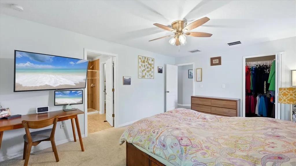 5666 Aaron Court Sarasota FL 34232