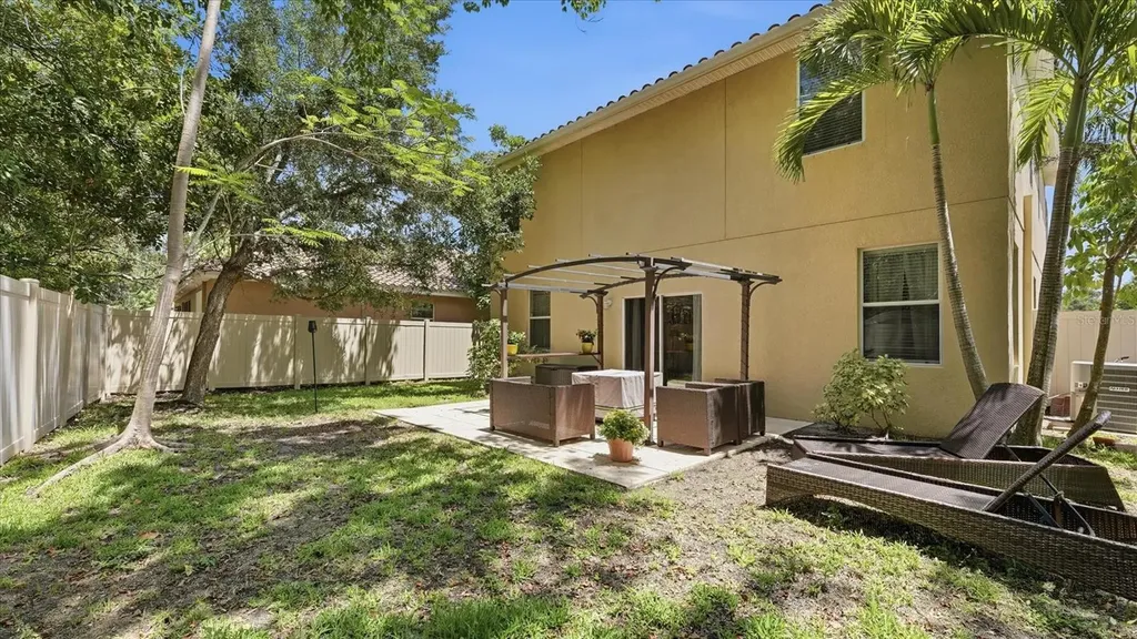 5666 Aaron Court Sarasota FL 34232