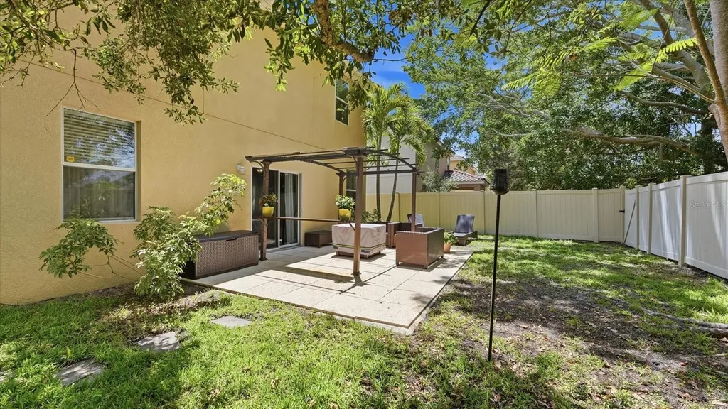 5666 Aaron Court Sarasota FL 34232