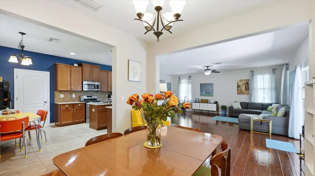 5666 Aaron Court Sarasota FL 34232