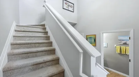 5666 Aaron Court Sarasota FL 34232