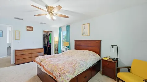 5666 Aaron Court Sarasota FL 34232
