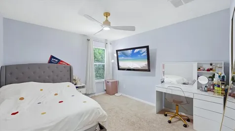5666 Aaron Court Sarasota FL 34232