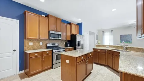 5666 Aaron Court Sarasota FL 34232