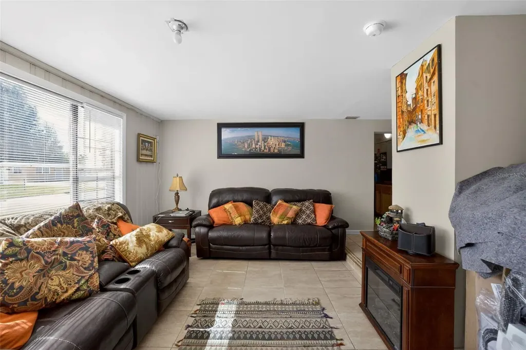 2015 Clarice Circle Tampa FL 33619