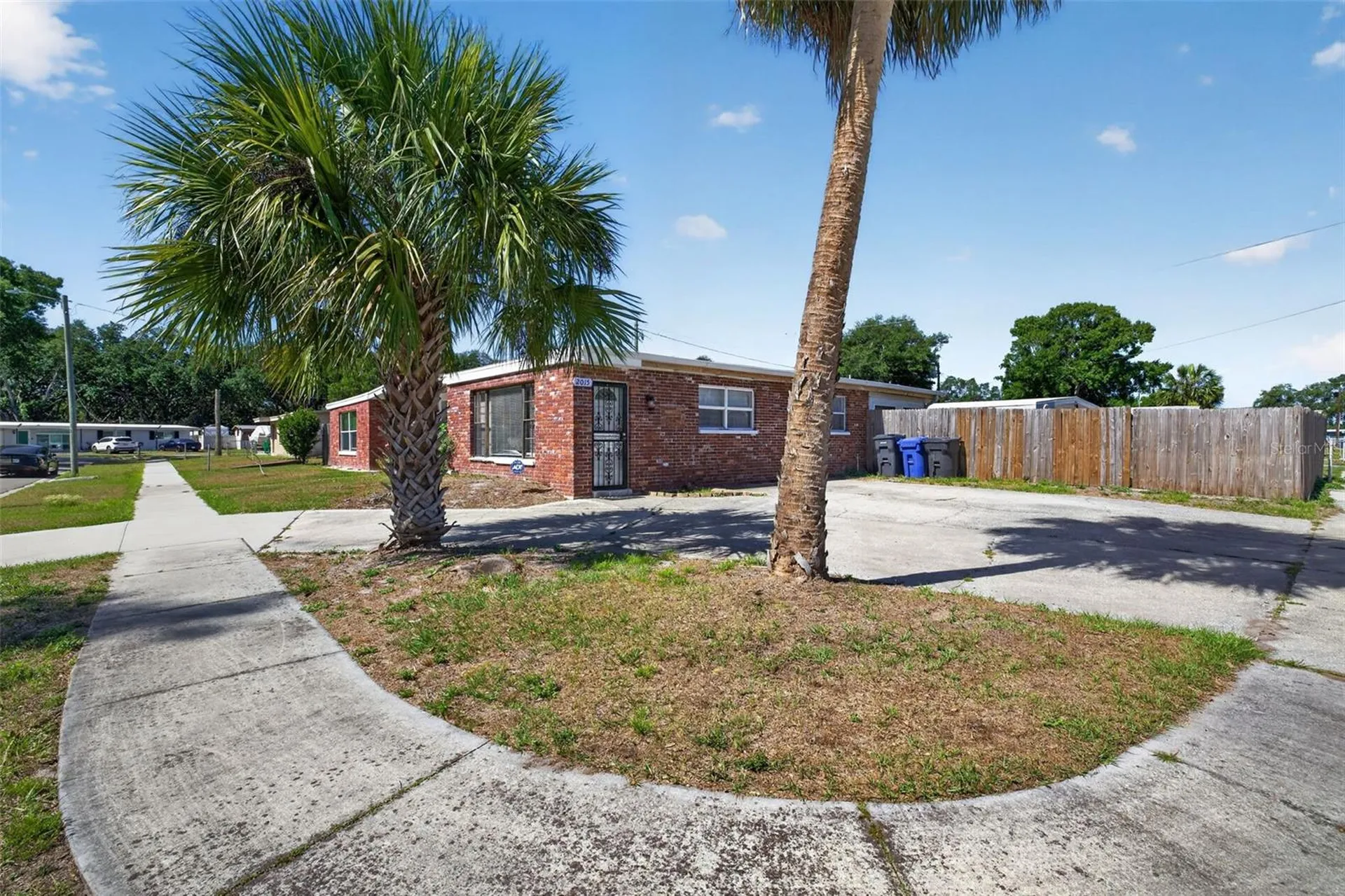 2015 Clarice Circle Tampa FL 33619
