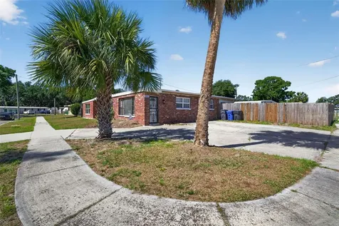 2015 Clarice Circle Tampa FL 33619